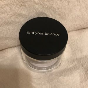 Lokai Bracelet Glass Holder